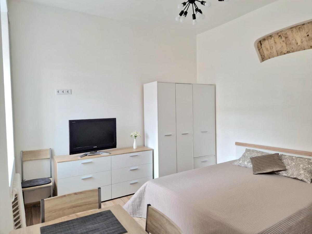 Апартаменти Cozy Studio In Heart Of Old Town Вільнюс Екстер'єр фото